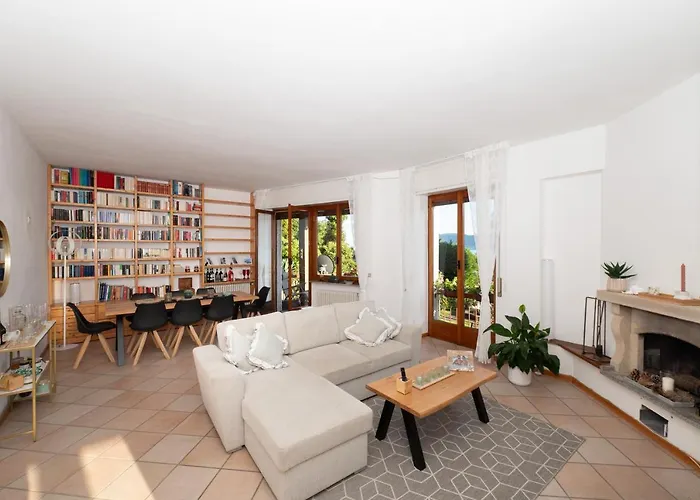 דירה Two Gardens View *