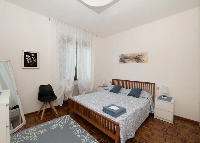 Two Gardens Lake View Apartment Verbania